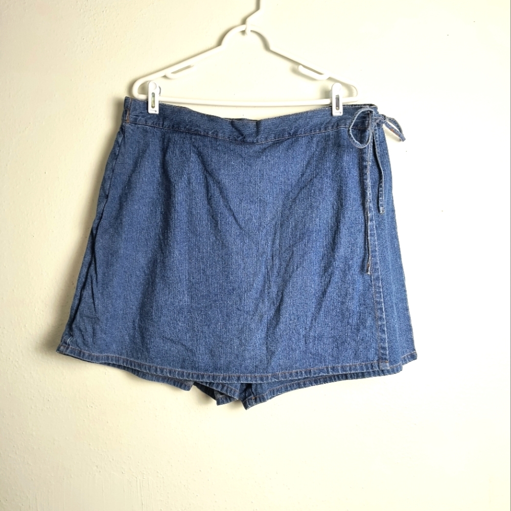 Faux Wrap Y2k Denim Skort With Zip Front Plus Size 18W/20W